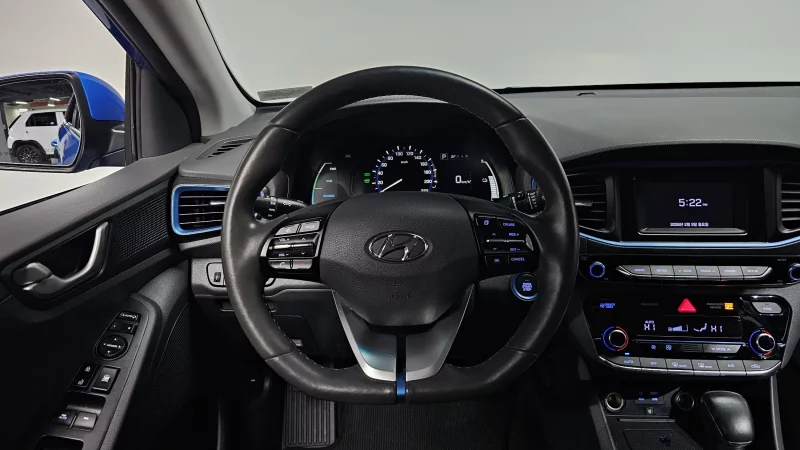 Hyundai Ioniq