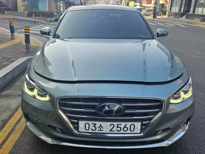 Hyundai Grandeur