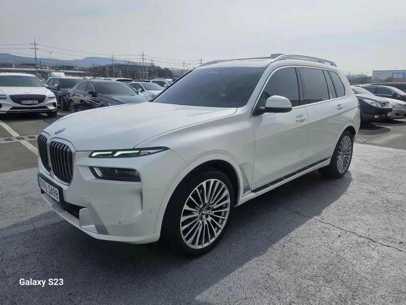 BMW X7