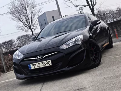 Hyundai Genesis