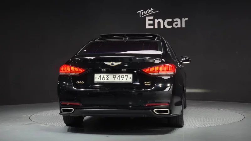 Hyundai Genesis