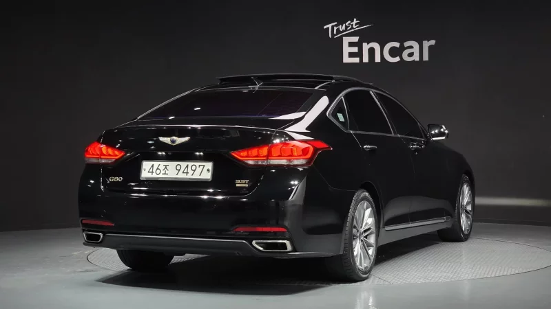 Hyundai Genesis