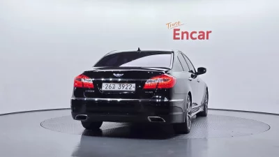 Hyundai Genesis