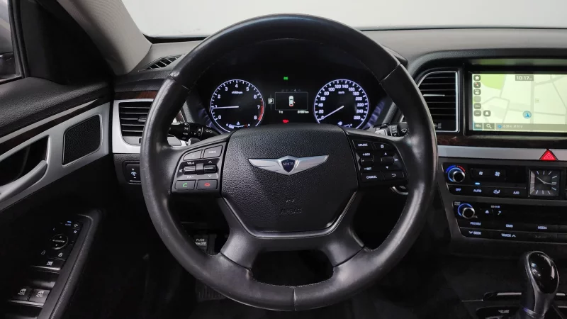 Hyundai Genesis