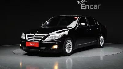 Hyundai Genesis