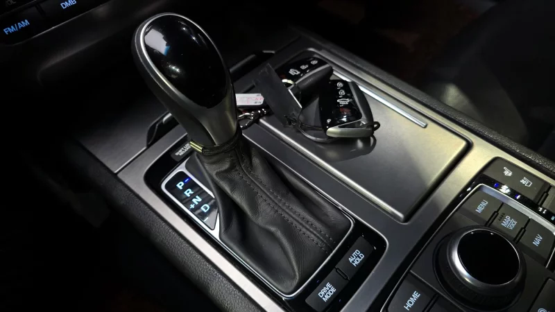 Hyundai Genesis
