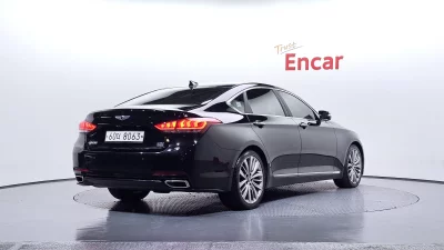 Hyundai Genesis