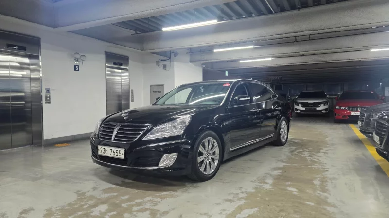 Hyundai Equus
