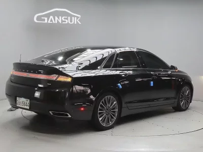 Lincoln MKZ