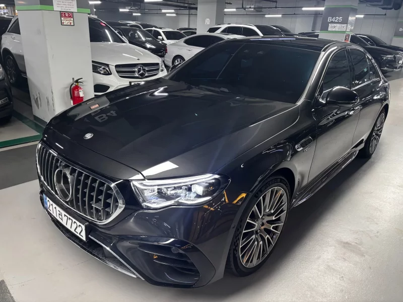 Mercedes-Benz E-Class