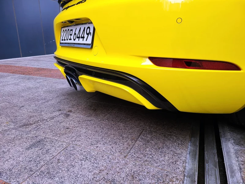 Porsche CAYMAN