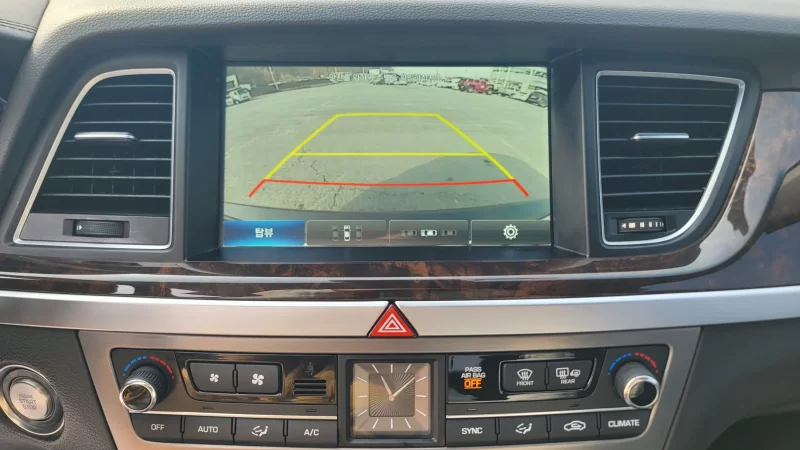 Hyundai Genesis