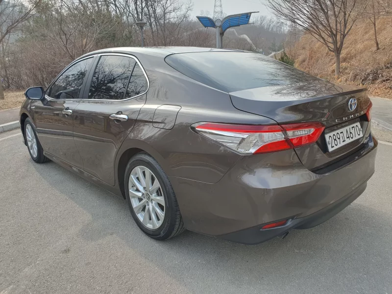 Toyota CAMRY
