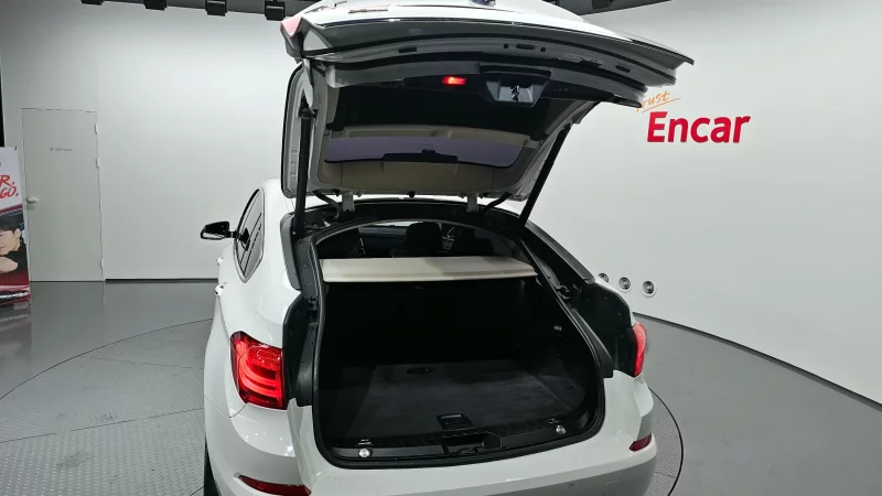 BMW 5-Series Gran Turismo