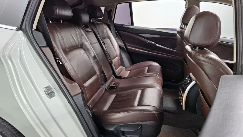 BMW 5-Series Gran Turismo