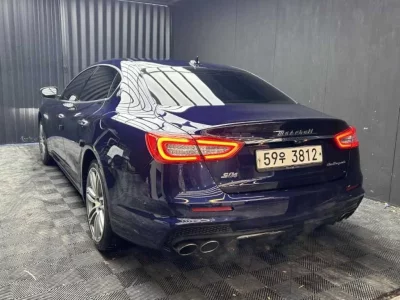 Maserati QUATTROPORTE