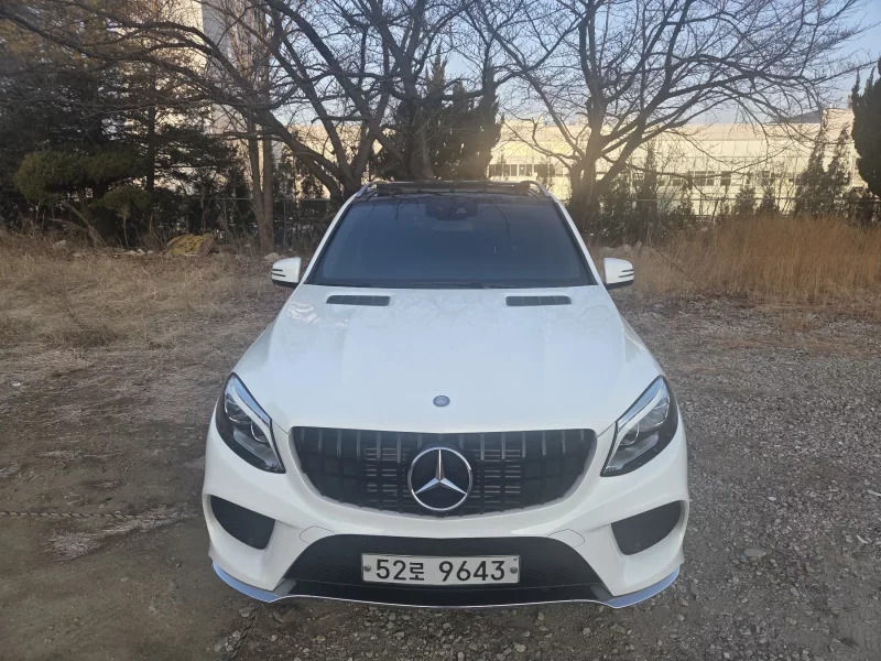 Mercedes-Benz GLE-Class