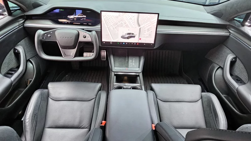 Tesla MODEL S
