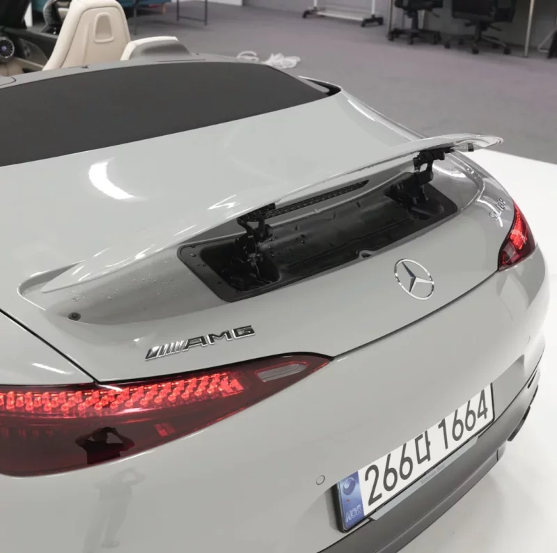 Mercedes-Benz SL-Class