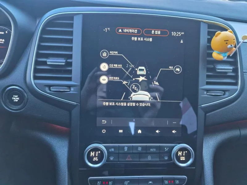 Renault SM6