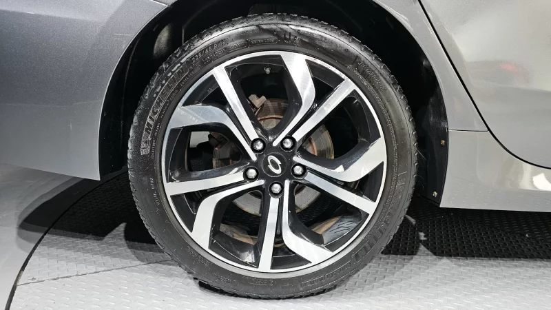 Renault Samsung SM7