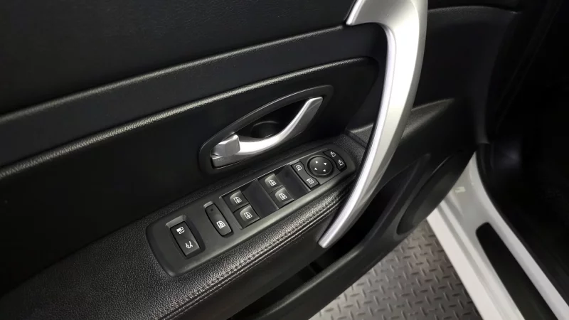 Renault Samsung SM5