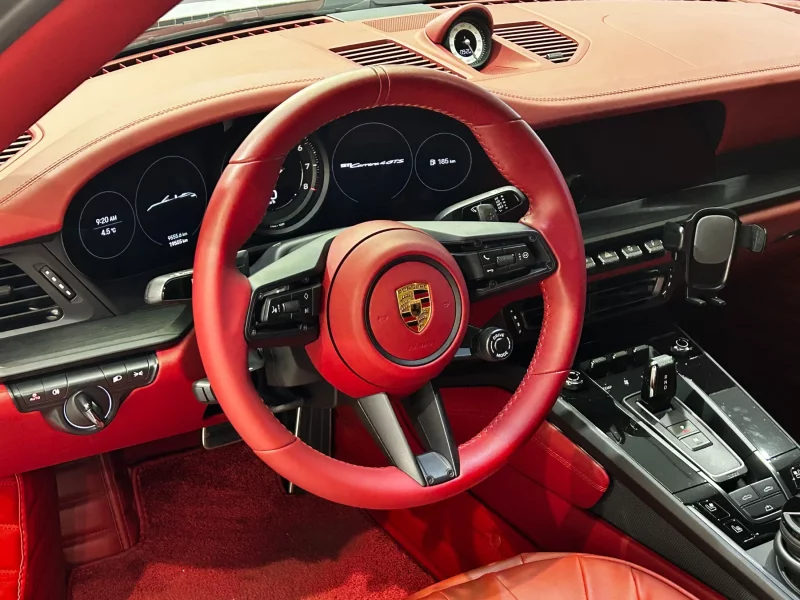 Porsche 911