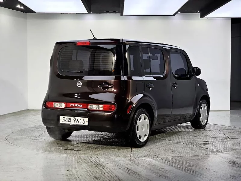 Nissan CUBE