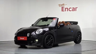 MINI Cooper Convertible