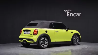 MINI Cooper Convertible