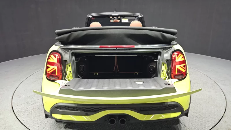 MINI Cooper Convertible