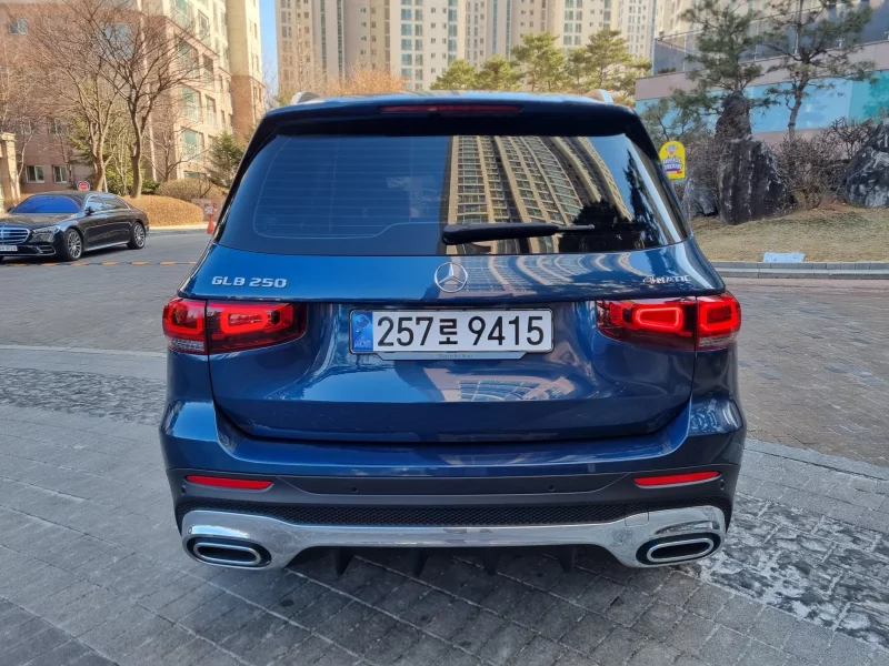 Mercedes-Benz GLB-Class