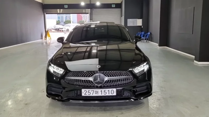 Mercedes-Benz CLS-Class