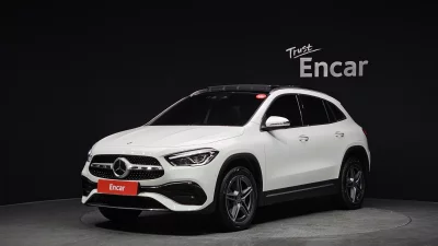 Mercedes-Benz GLA-Class