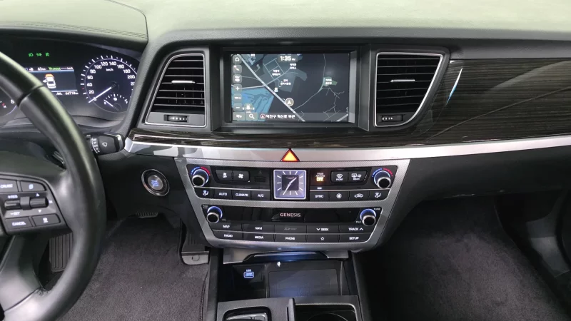Genesis G80