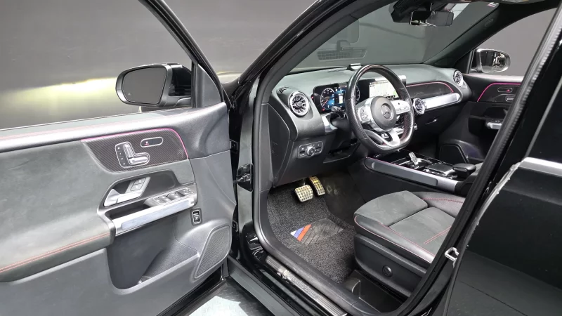 Mercedes-Benz GLB-Class