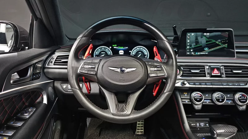 Genesis G70