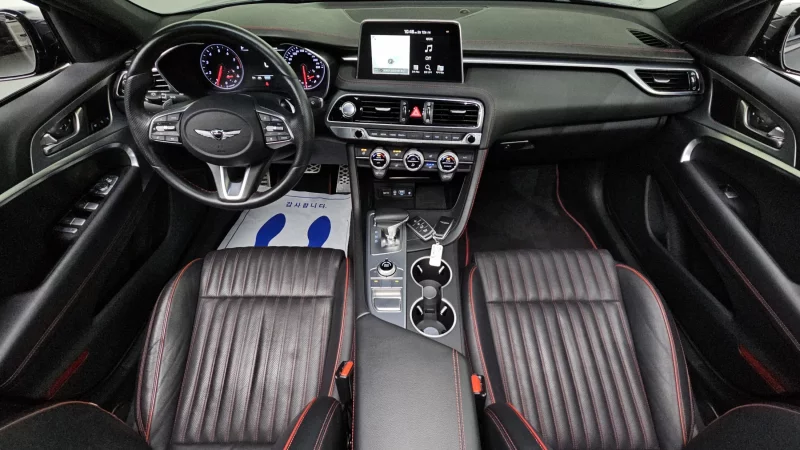 Genesis G70
