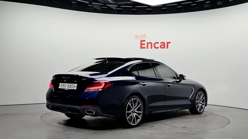 Genesis G70