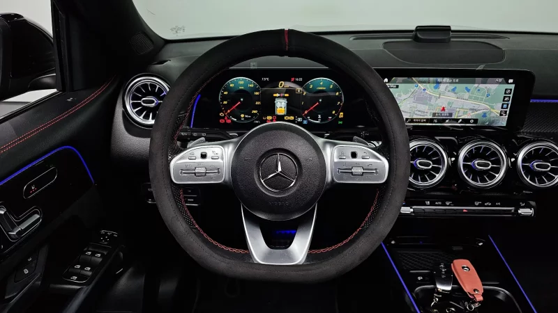 Mercedes-Benz GLB-Class