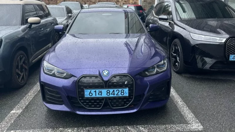 BMW i4