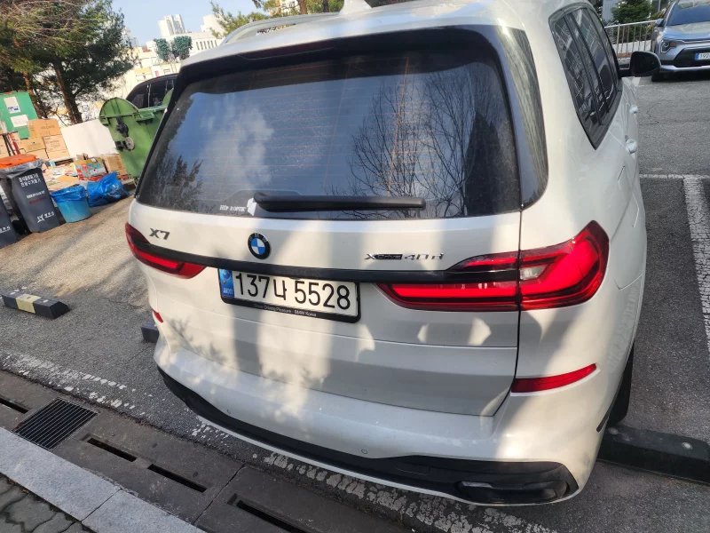 BMW X7