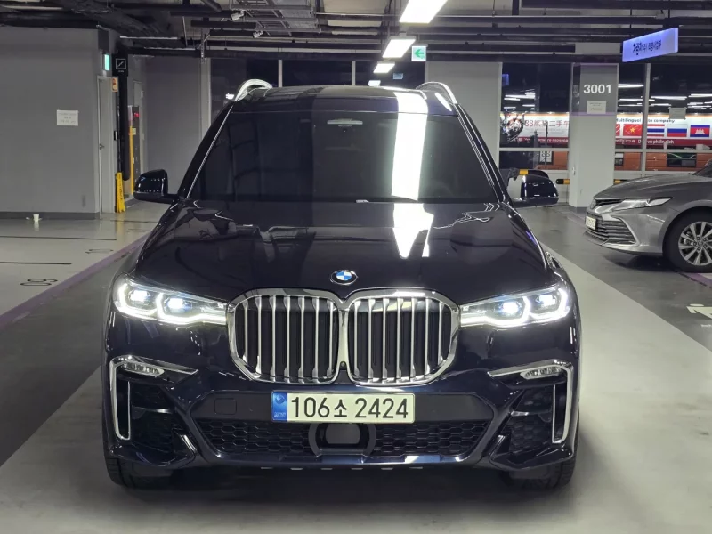 BMW X7