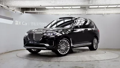 BMW X7