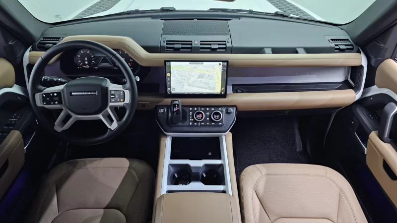Land Rover DEFENDER