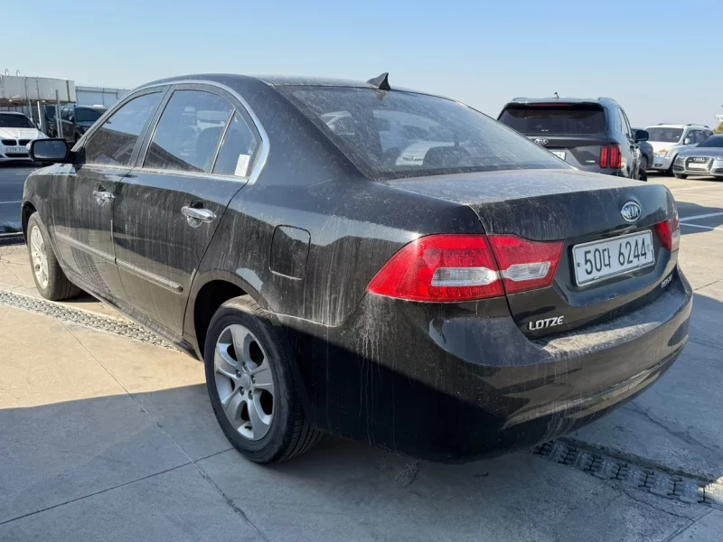 Kia LOTZE
