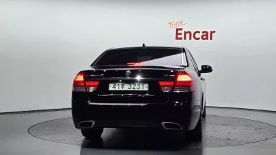 SsangYong Chairman W