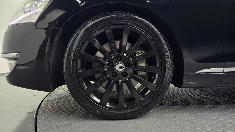 SsangYong Chairman W