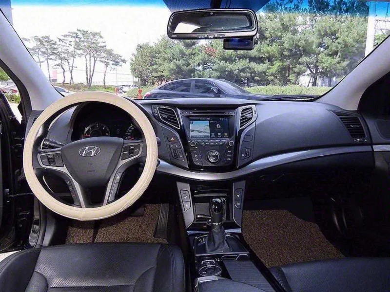 Hyundai I40