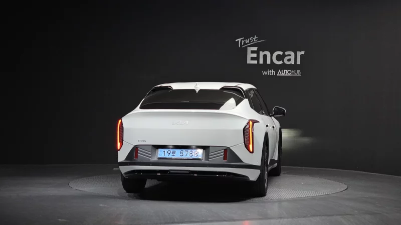 Kia EV4